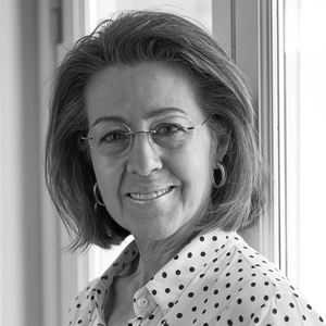 A speaker photo for Cristina García-Peri