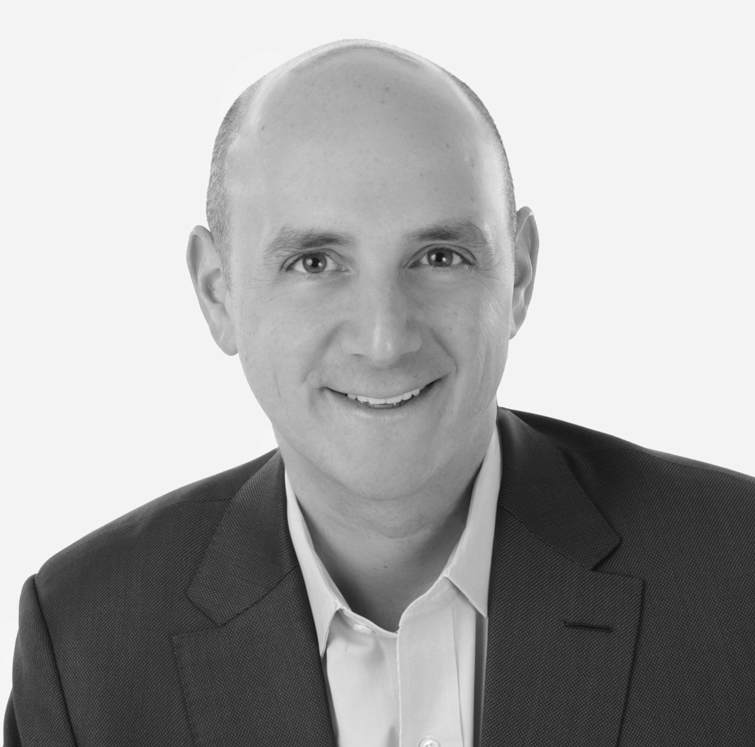 LEAD Technologies Inc. V1.01 A speaker photo for Evan Lorch