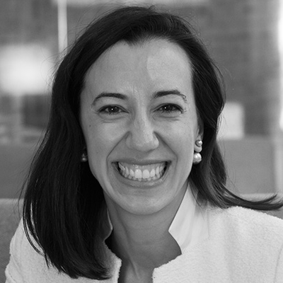 Lamy, Yasemin Saltuk IIF22 CROPPED A speaker photo for Yasemin Saltuk Lamy