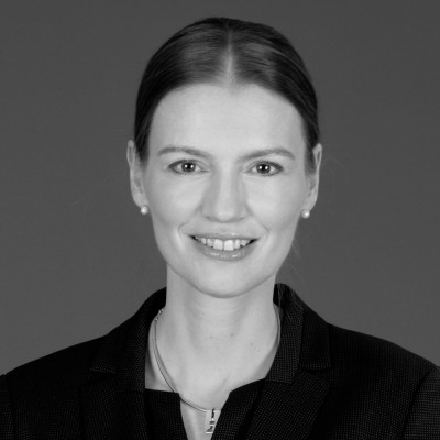 A speaker photo for Dr. Jasna Zwitter-Tehovnik