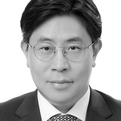 A speaker photo for Eui-Kyung  Kim