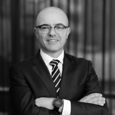 Amir, Gilad CFO22 CROPPED