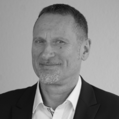 A speaker photo for Wolfgang Teubner