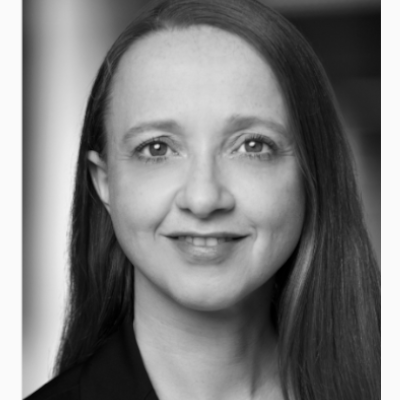 A speaker photo for Anja Gräf