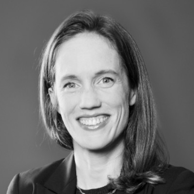 A speaker photo for Caroline Bliss