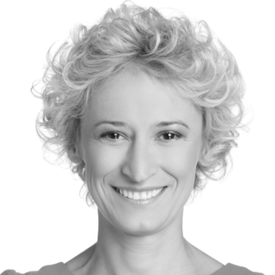 A speaker photo for Kinga Stanislawska