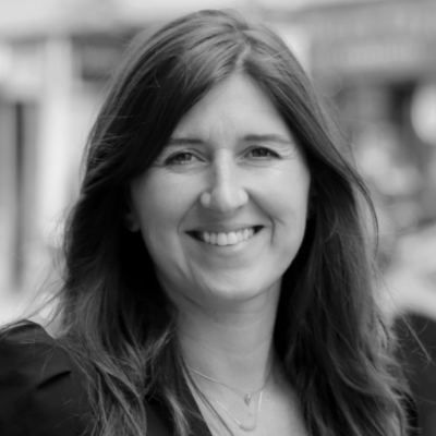 A speaker photo for Helen Avery