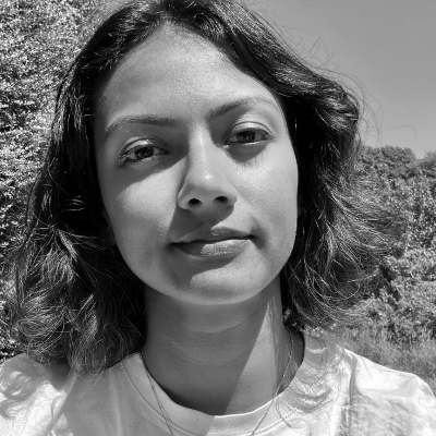A speaker photo for Aarthi Paul