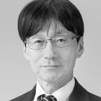 A speaker photo for Makoto Koyazaki