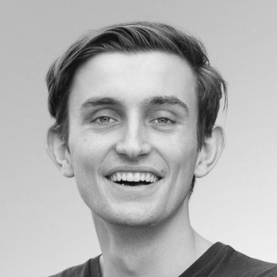 A speaker photo for Mark Fischel