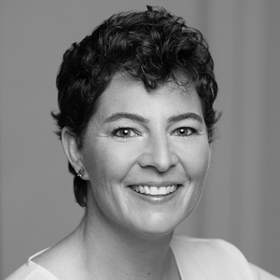 A speaker photo for Kelly Gauthier