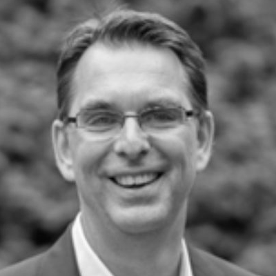 A speaker photo for Tom Reichert 