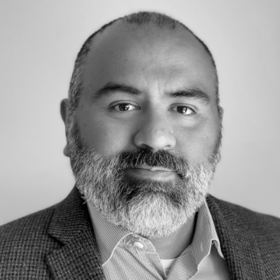 A speaker photo for Jose Cervantes