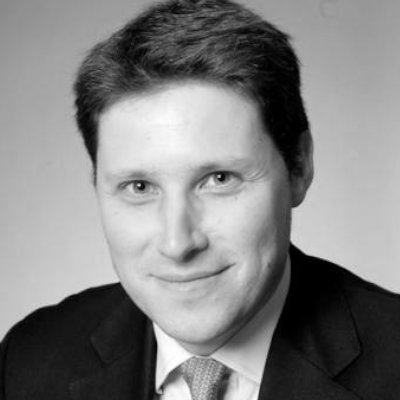 A speaker photo for Elliot Glausiusz