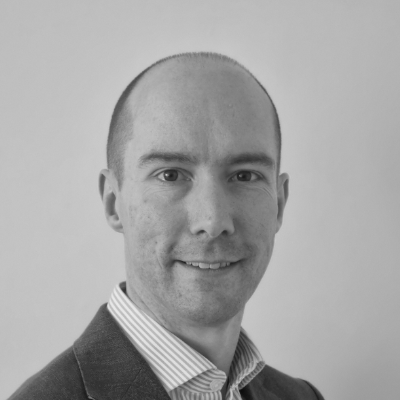 A speaker photo for Simon Cooke