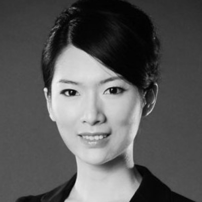 A speaker photo for Jingyi Zhang