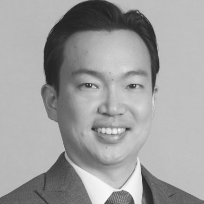 A speaker photo for De Rui Wong