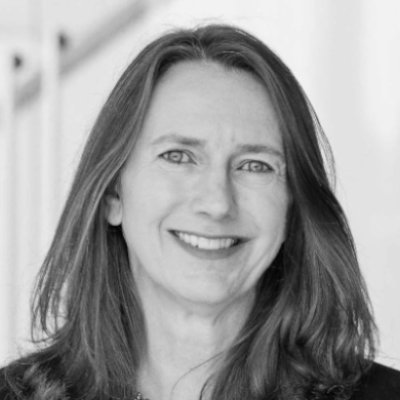 A speaker photo for Cynthia Kueppers