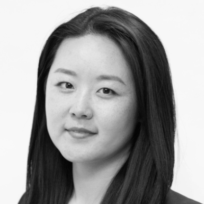 A speaker photo for Yiti Wang