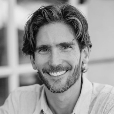 A speaker photo for Kenny Fahey