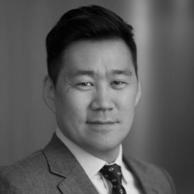 A speaker photo for Ed Han