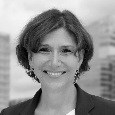 A speaker photo for Deborah   Shire