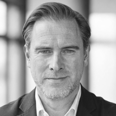 A speaker photo for Andrew Dawson