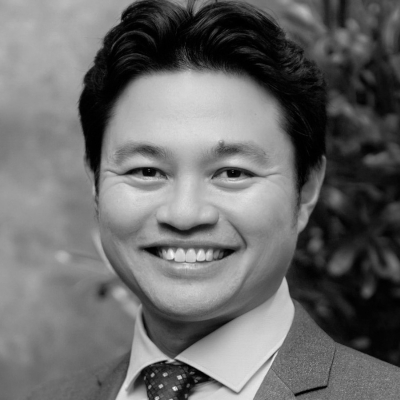 A speaker photo for Chee Wee Tan